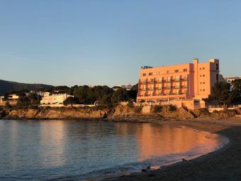 Sea-view of the hotel at sunset